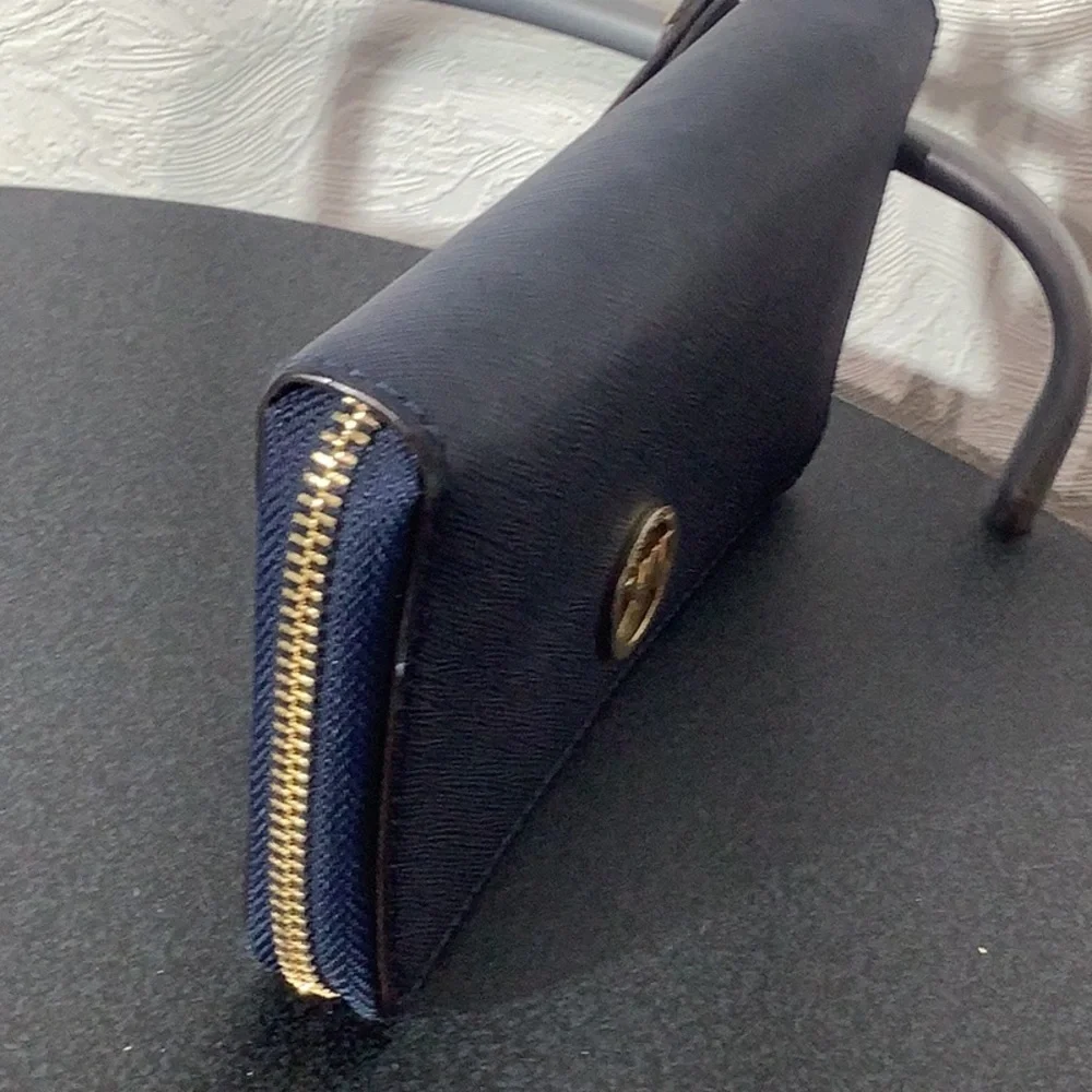 Michael Kors - Dark Blue - gold MK - wristlet - detachable carry - CC slots & ID